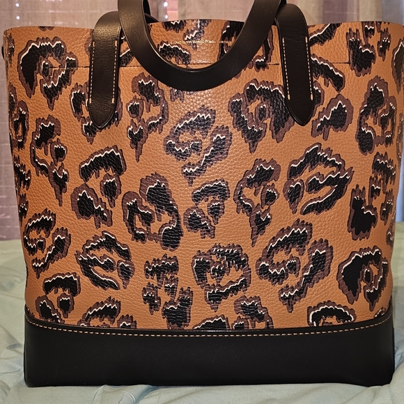 Coach 1941 Wildbeast Gotham sample tote - Picture 2 of 16